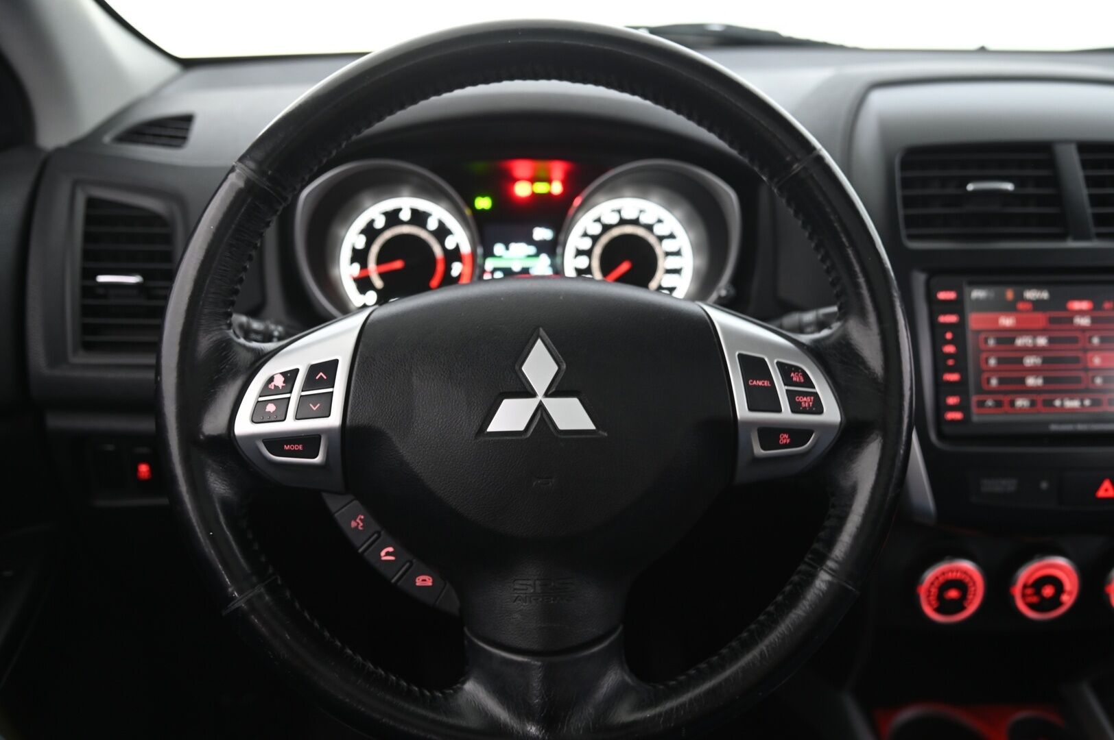 Mitsubishi ASX 2010 1,6 Instyle NAVI *MYYDÄÄN HUUTOKAUPAT.COM* - MYYDÄÄN HUUTOKAUPAT.COM 