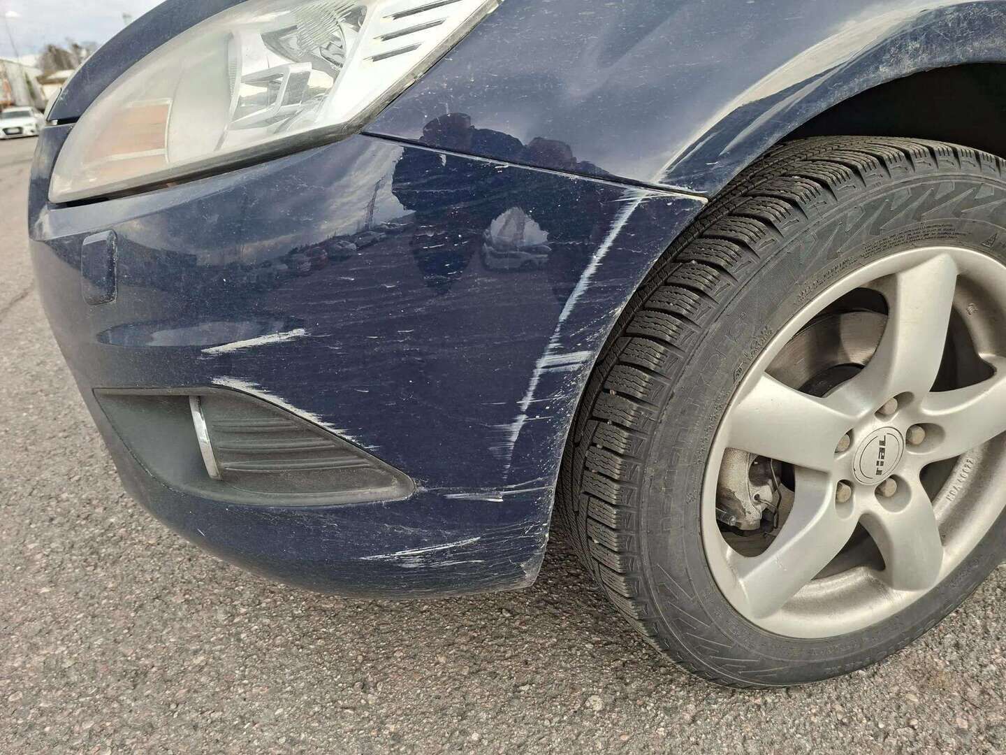 Ford Focus 2010 1,6 100 hv Trend Design M5 Wagon - YritysOutlet - Myydään vain yrityksille - *YritysOutlet - Myydään vain yrityksille - 2x renkaat / Lohkolämmitin sisäpistokkeella / Automaattinen ilmastointi