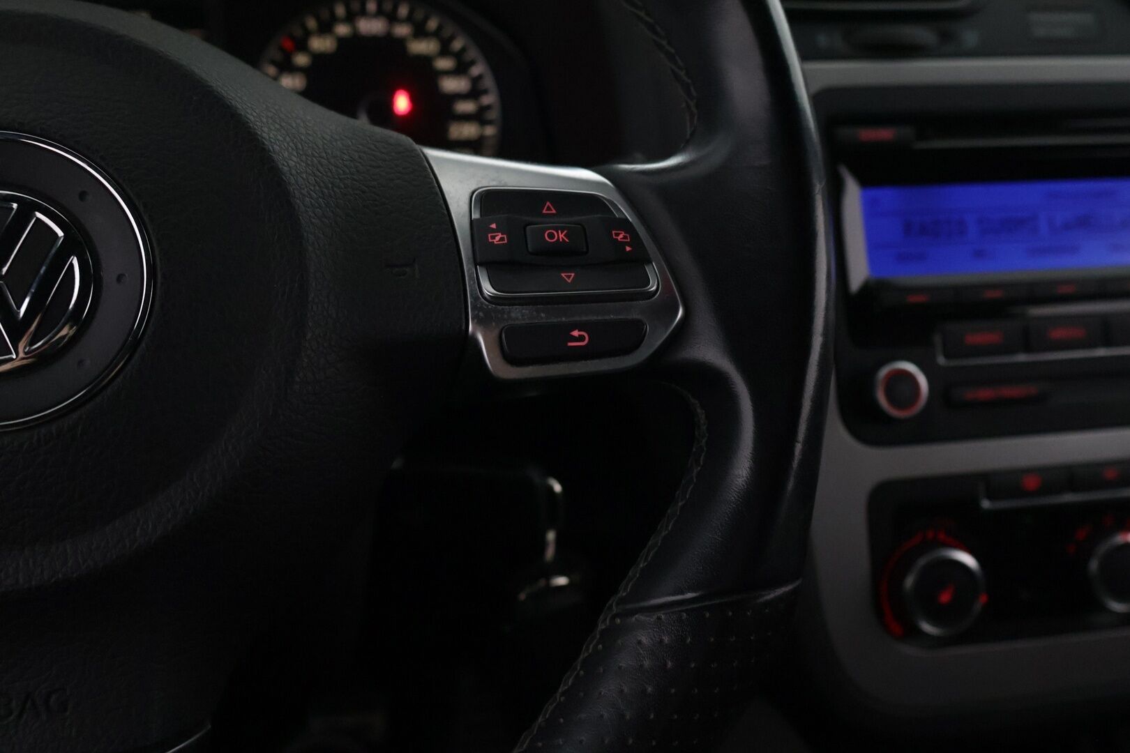 Volkswagen Scirocco 2011 1,4 TSI 90 kW (122 hv) BlueMotion Technology * Yritysoutlet - Myydään vain yrityksille / Vakkari / Lohkolämmitin / Kahdet renkaat / Suomi-auto * - Myydään vain yrityksille!