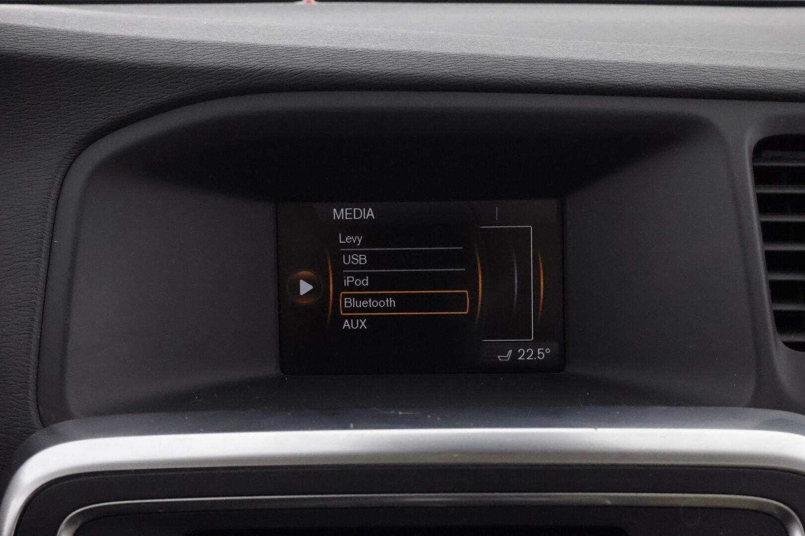 Volvo V60 2011 T4 Momentum Business - YritysOutlet - Myydään vain yrityksille