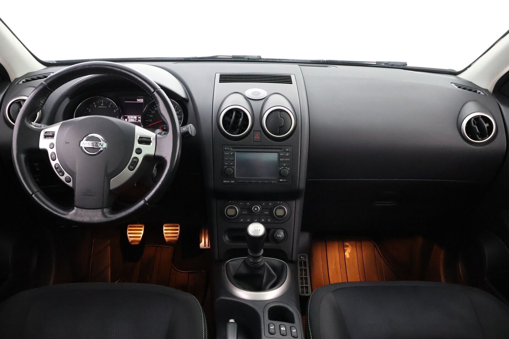 Nissan Qashqai+2 2011 2,0L N-Tec 2WD 6M/T MY11 - YritysOutlet - Myydään vain yrityksille - - YritysOutlet - Myydään vain yrityksille