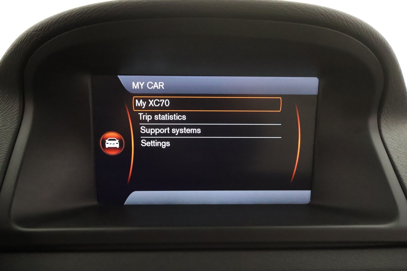 Volvo XC70 2013 D5 AWD Summum aut * Vakkari / Webasto / Koukku / Muistipenkki / Xenon / Blis / P.tutkat / Kattoluukku * - Suomi-auto / Kahdet renkaat