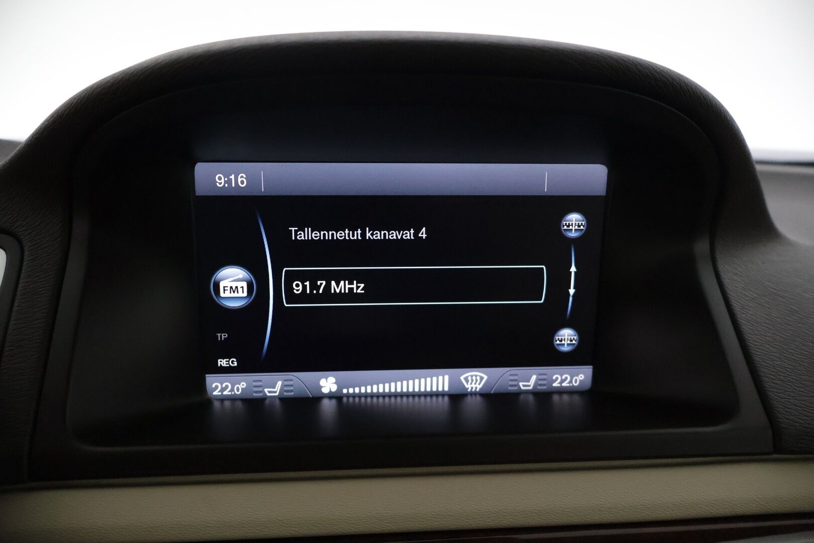 Volvo S80 2012 D3 Summum aut * Webasto / Vakkari / Ilmastoidut penkit / Koukku / Nahkasisusta / Keyless * - *Todella Kovilla Varusteilla / 2X renkaat / Jakopää vaihdettu *