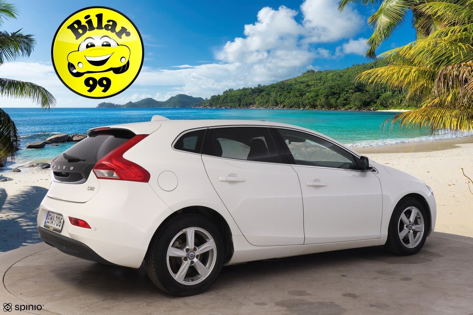 Volvo V40 2013 D2 Momentum *ACC / Webasto / BLIS / P.Kamera / Digimittari / KeyLessGo* - Jakohihna vaihdettu / Adaptiivinen vakkari yms.*