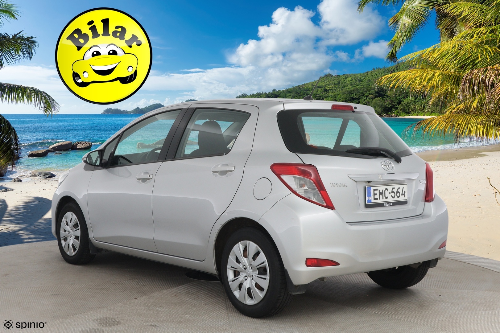 Toyota Yaris 2012, photo 3/32