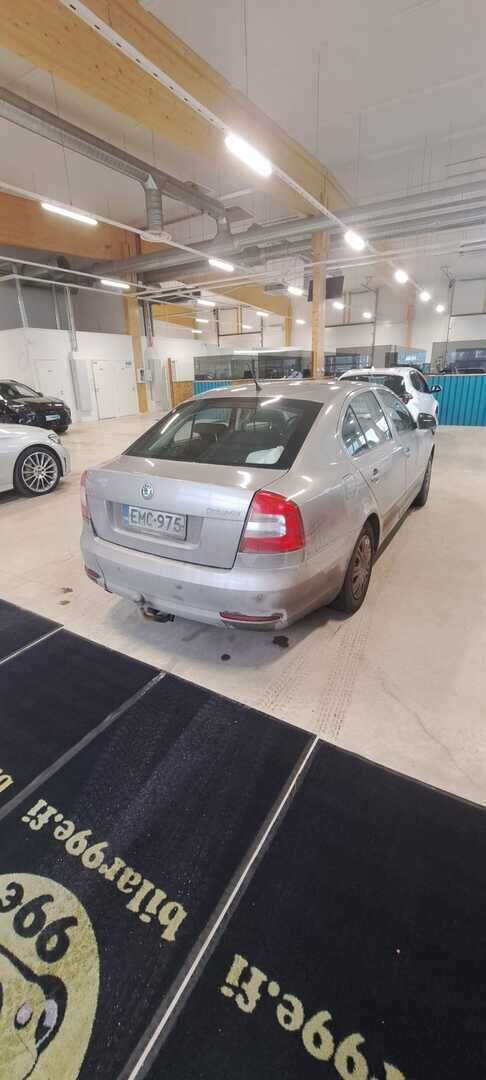 Skoda Octavia 2012 - YritysOutlet - Myydään vain yrityksille