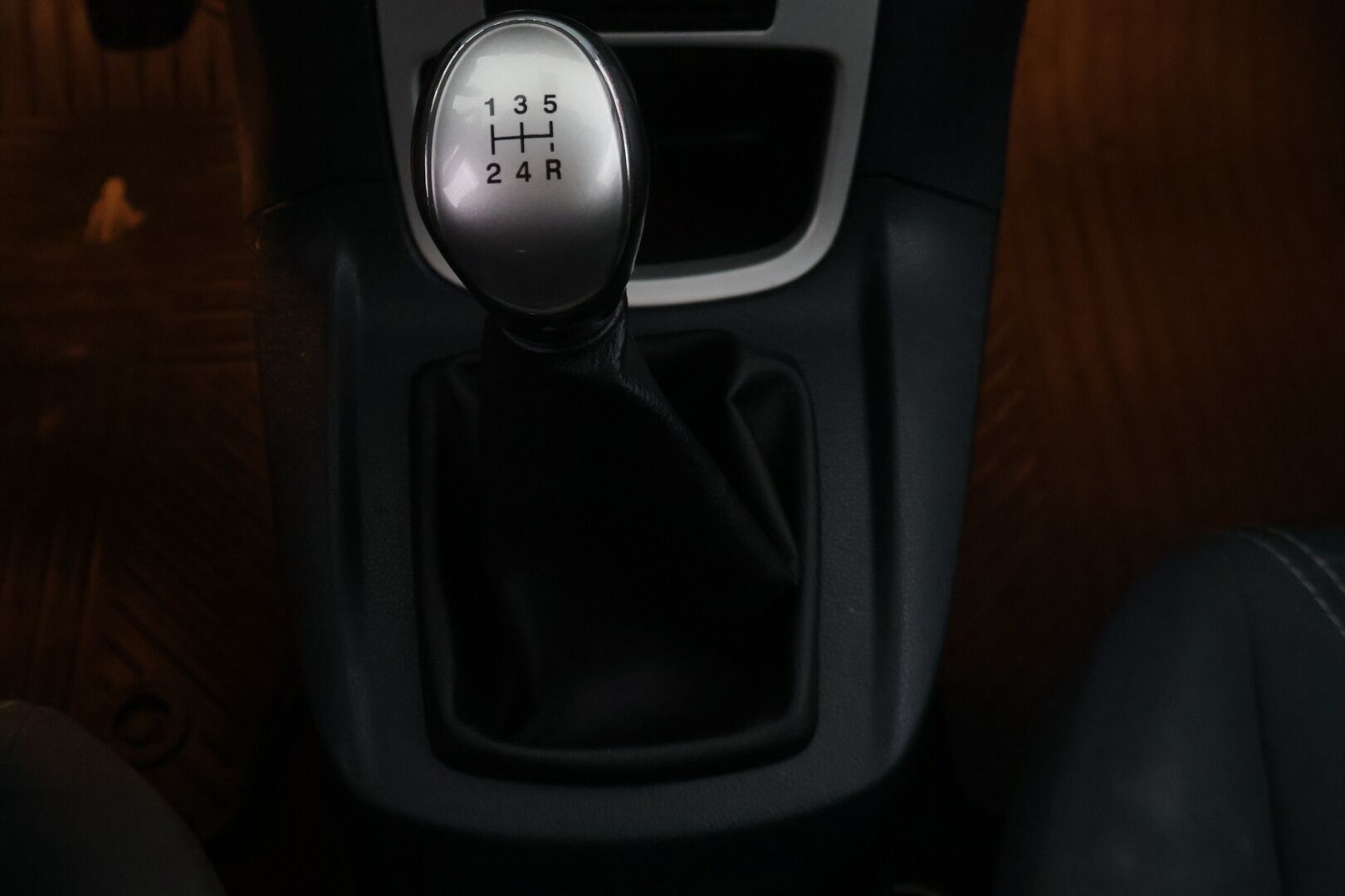 Ford Fiesta 2012 1,25 82 hv Titanium M5 5-ovinen - *Yritys Outlet- Myydään vain yrityksille!*