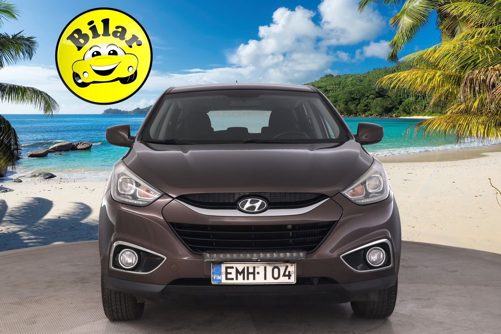 Hyundai ix35 2014 4WD 2,0 CRDi 100kW 6MT Comfort - Vetokoukku | Lohko | Suomi-auto | 2 Renkaat