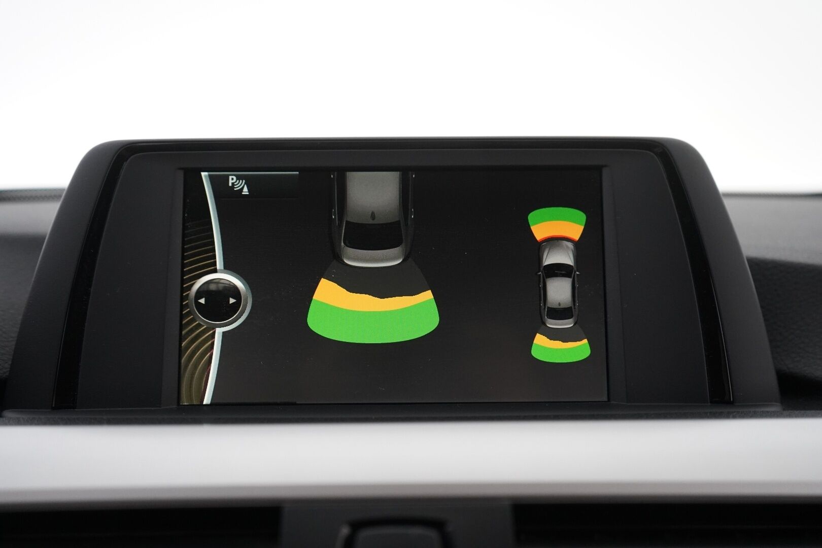 BMW 320 2013 TwinPower Turbo A xDrive F30 Sedan Business Automatic * Webasto / Vakkari / Tutka * - Suomi-auto / Kahdet BMW vanteet / Polttoainekäyttöinen Lisälämmitin - Osta nyt, maksa vasta ensi vuonna