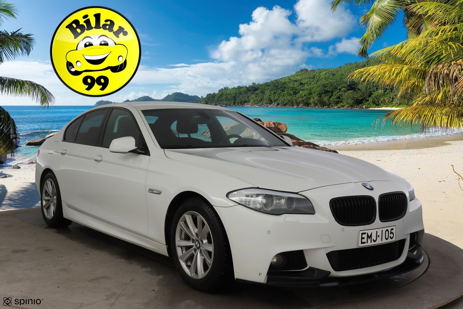 BMW 520 2013 TwinPower Turbo A F10 Sedan Business M-Sport ** Suomiauto / Hifit / Black Panel / Muistipenkki kuskilla / Bluetooth ** - *2x renkaat & vanteet / Sport-vaihteisto / Huollettu 254tkm kohdalla*