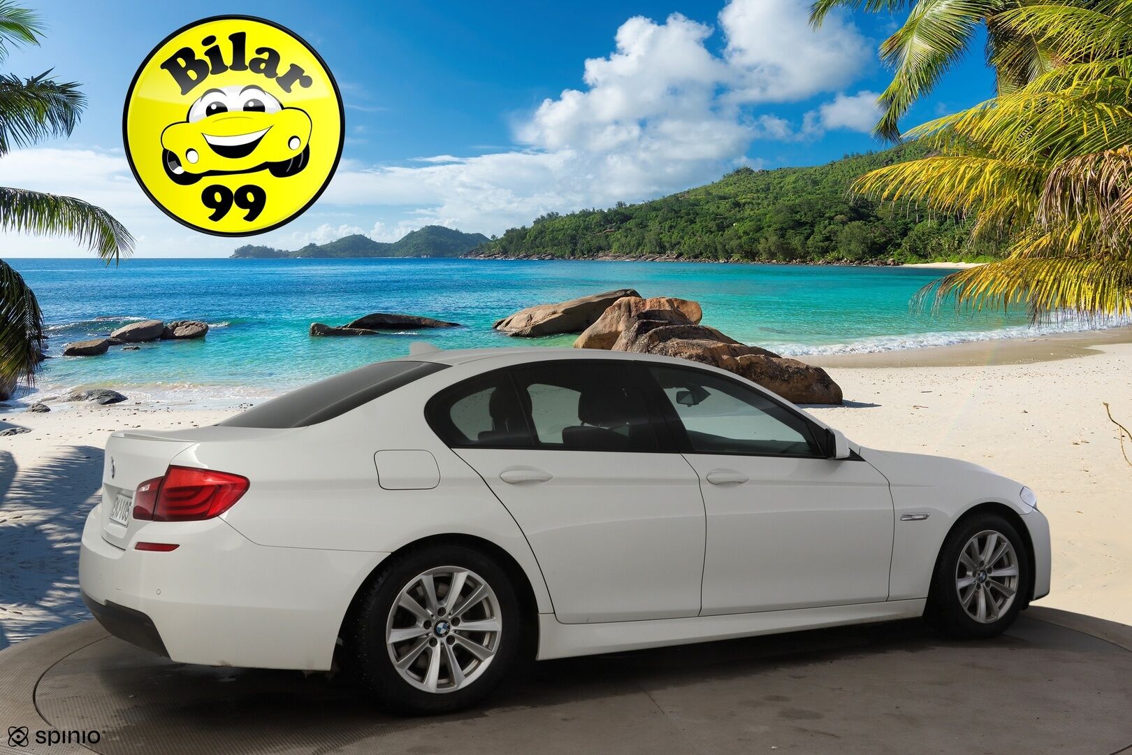 BMW 520 2013 TwinPower Turbo A F10 Sedan Business M-Sport ** Suomiauto / Hifit / Black Panel / Muistipenkki kuskilla / Bluetooth ** - *2x renkaat & vanteet / Sport-vaihteisto / Huollettu 254tkm kohdalla*