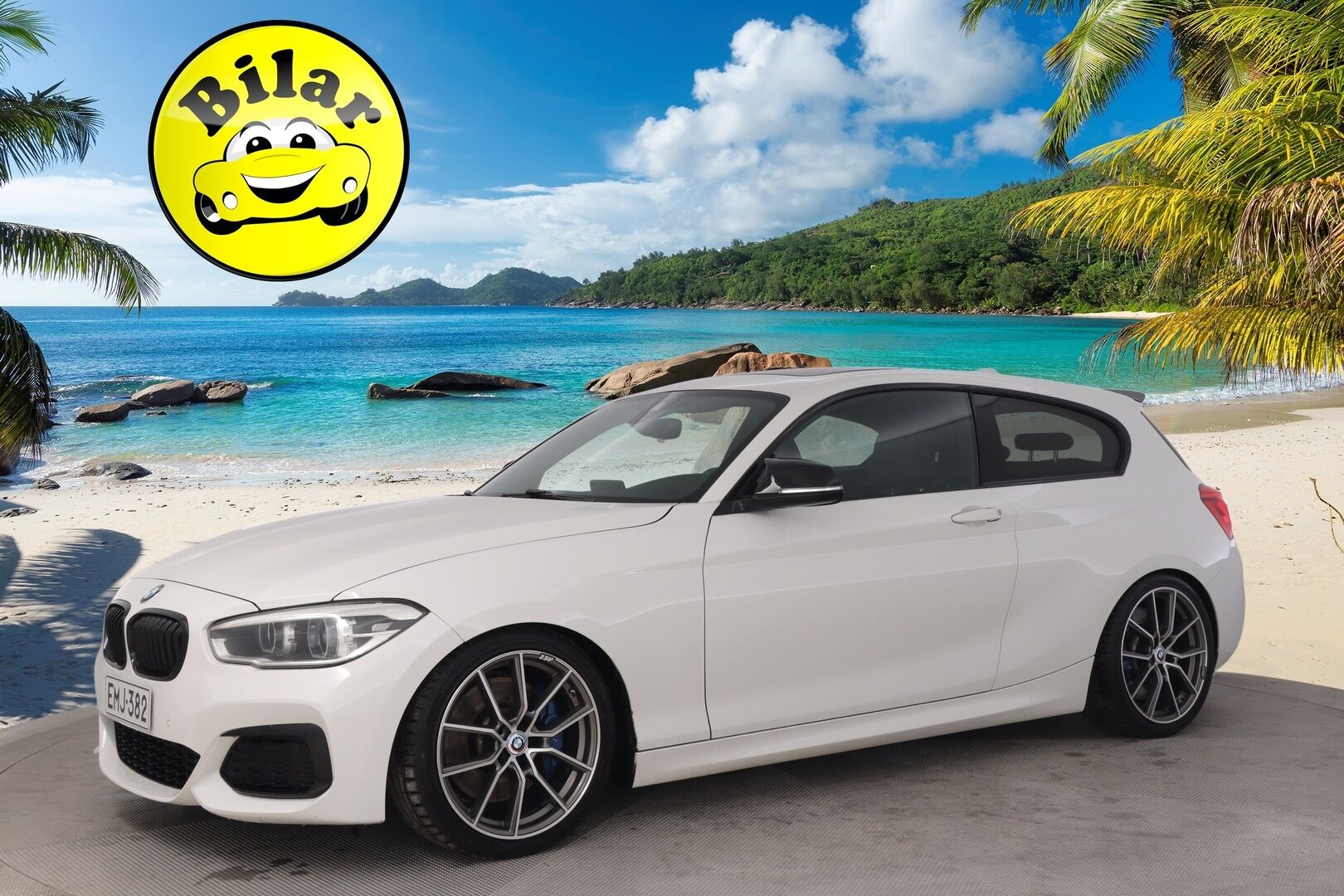 BMW M135I 2015 F21 Hatchback M135i A xDrive - Proff navi | Kattoikkuna | H&K | Nahkasisusta | Mhd stage 2 | Xhp stage 3 | 02/26 leimattu | Muistipenkit | 2x renkaat&alumiinivanteet
