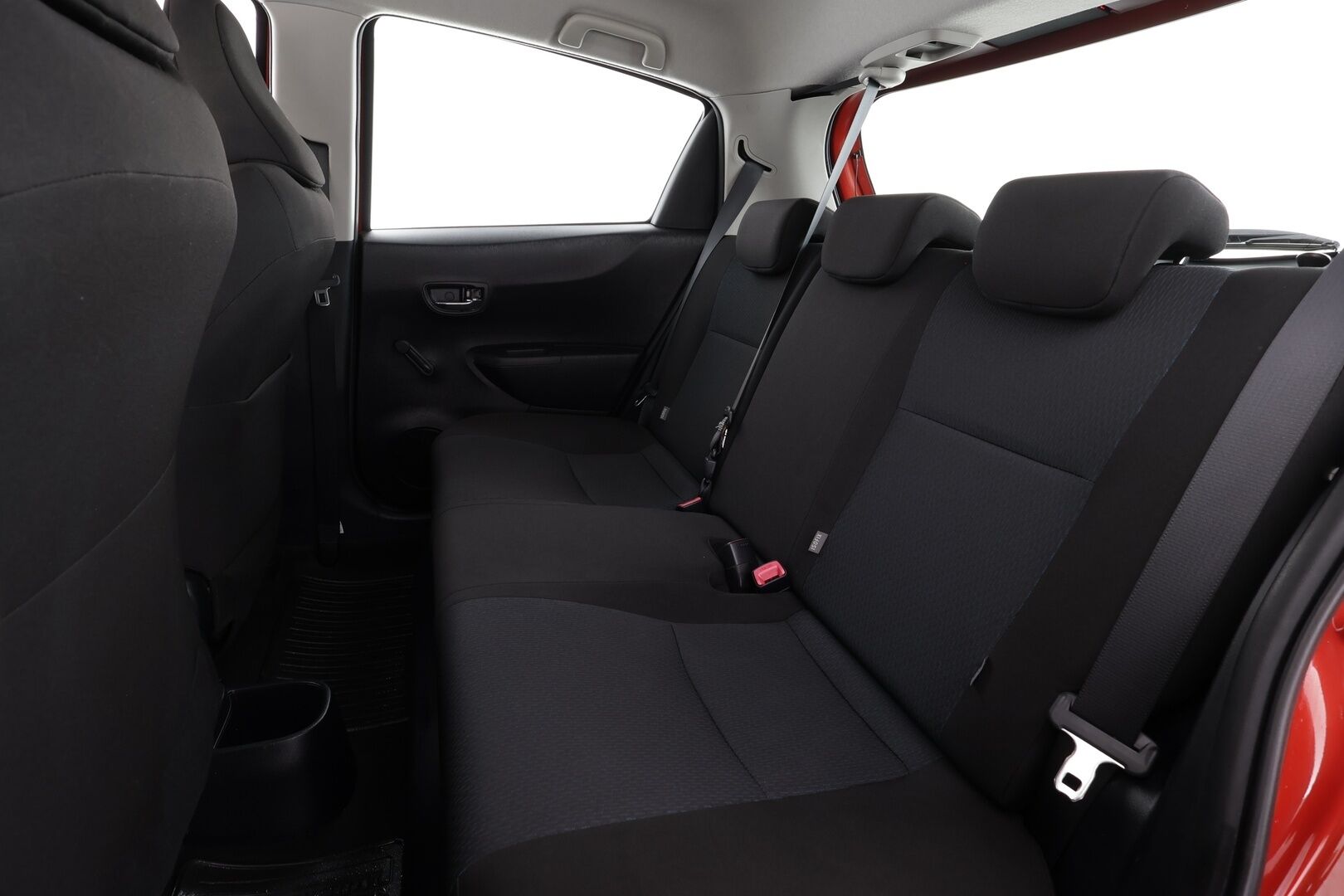 Toyota Yaris 2013 Hybrid Active 5ov * Suomi-auto / Navi / Lohkolämmitin / P.kamera / 2xRenkaat * - Merkkihuollettu - Osta nyt, maksa vasta ensi vuonna