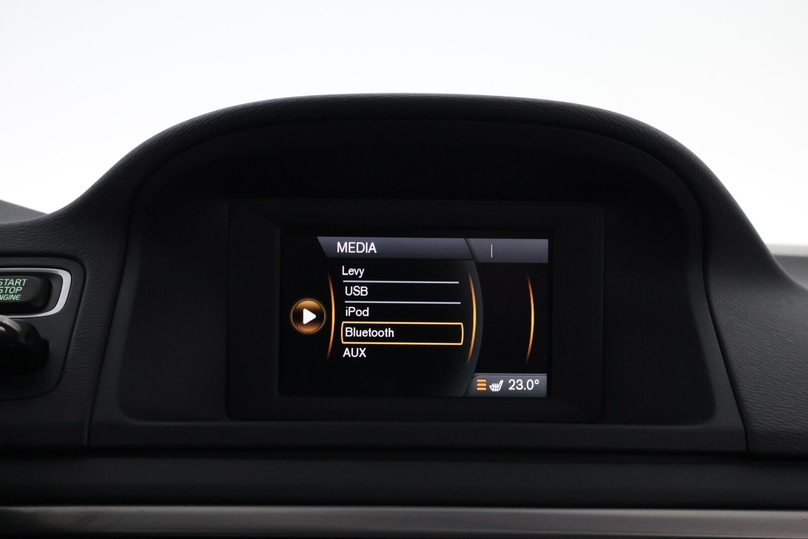 Volvo V70 2013 D2 Momentum Business aut * Webasto / Vetokoukku / Puolinahkasisusta / Xenon / Akt.Kaarrevalot / High Perf Audio - Juuri tullut Tampereelle / Facelift!