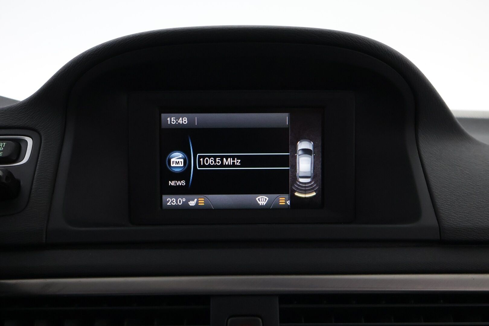 Volvo V70 2013 D2 Momentum Business aut * Webasto / Vetokoukku / Puolinahkasisusta / Xenon / Akt.Kaarrevalot / High Perf Audio - Juuri tullut Tampereelle / Facelift!