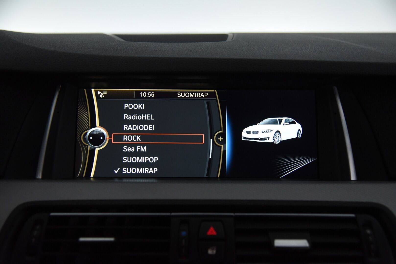 BMW 520 2013 TwinPower Turbo A F10 Sedan Business Automatic M-Sport / P. Kamera / Vakkari / Xenon / 2x Renkaat / Sähköpenkit - Juuri huollettu!