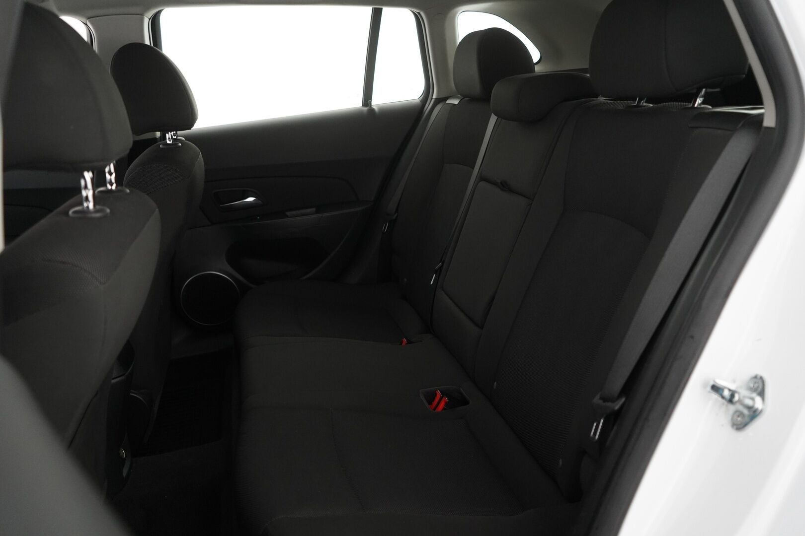 Chevrolet Cruze 2013 SW LT 1,6 91kW MT5 * Vetokoukku / Ilmastointi / Bluetooth / Lohko / Vakkari * - Suomi-auto / Kahdet renkaat alumiinivantein / Myydään juuri katsastettuna