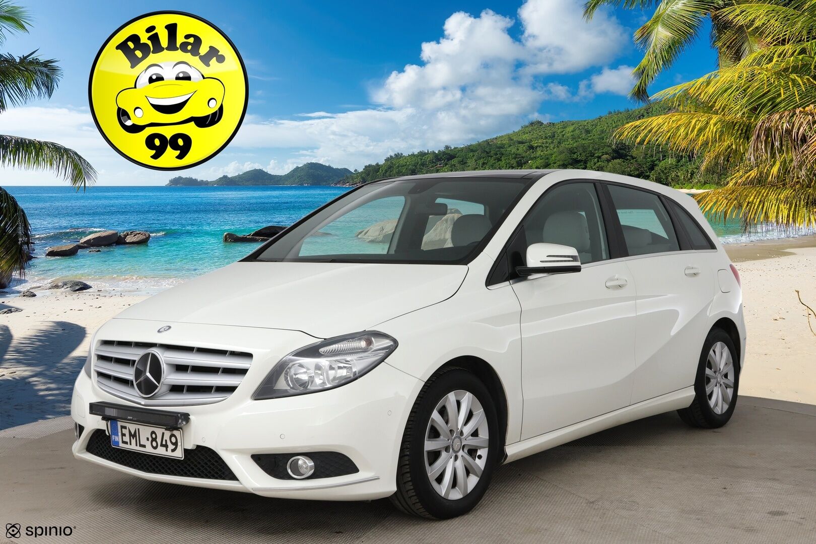 Mercedes-Benz B 2013 180 BE A Premium Business / Suomi-Auto / Vakkari / Navi / Koukku - Panorama / P. Tutkat / Hyvällä huoltohistorialla! 