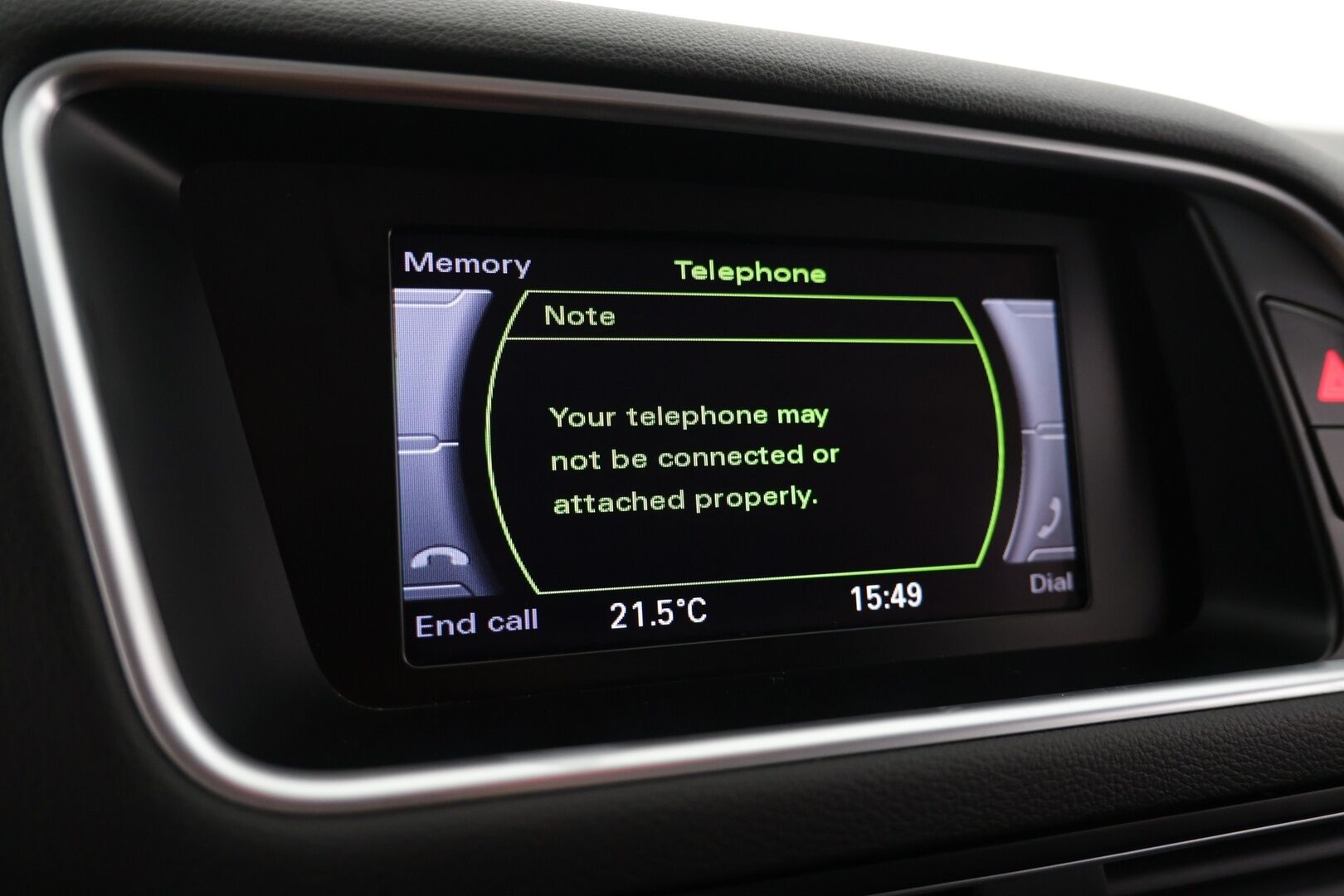 Audi Q5 2014 Business 2,0 TDI 130 kW quattro S tronic / Webasto / 2x renkaat / Vetokoukku / Merkkiliikkeen huoltokirja - Juuri Saapunut! / Merkkihuollettu / 1-Omisteinen