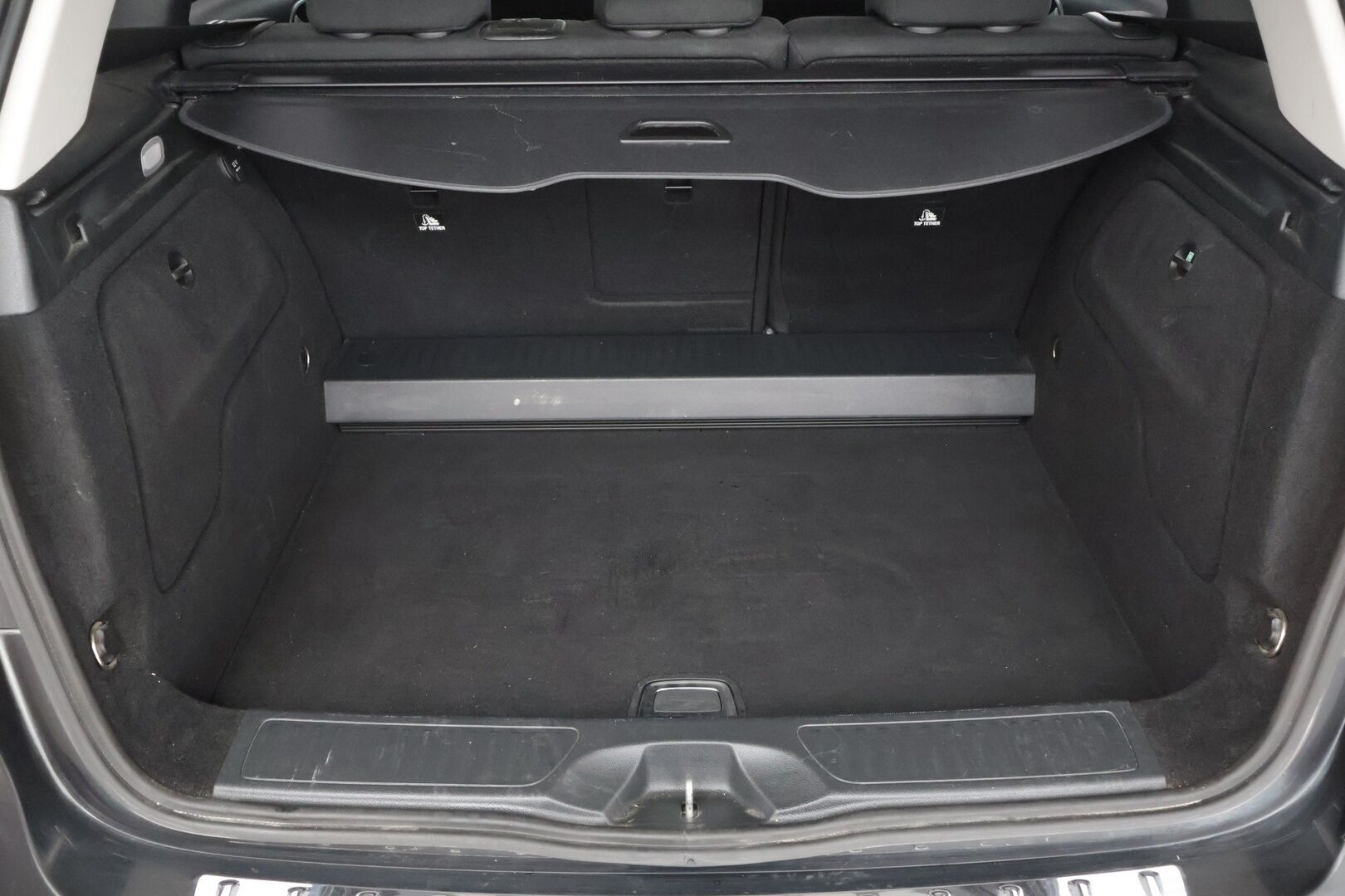Mercedes-Benz B 2013 200 CDI BE A Premium Business** Tutkat / Kahdet hyvät renkaat / Lohko / Bluetooth audio - CD-Soitin / Vakkari / siisti