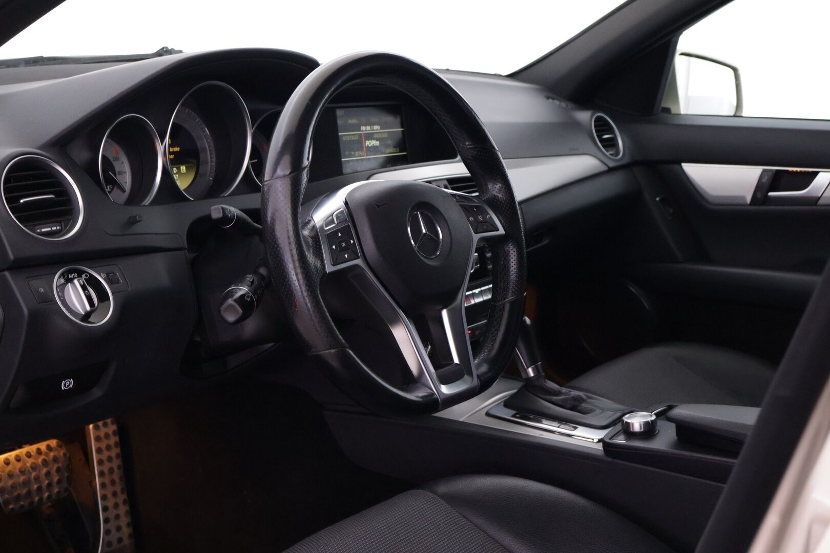 Mercedes-Benz C 2012 C 250 CDI 4MATIC Farmari -*Myydään huutokaupat.com* - | Facelift | AMG | Neliveto | Kattoikkuna | P.tutkat |