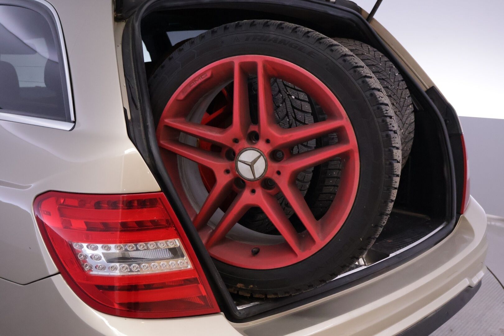 Mercedes-Benz C 2012 C 250 CDI 4MATIC Farmari -*Myydään huutokaupat.com* - | Facelift | AMG | Neliveto | Kattoikkuna | P.tutkat |