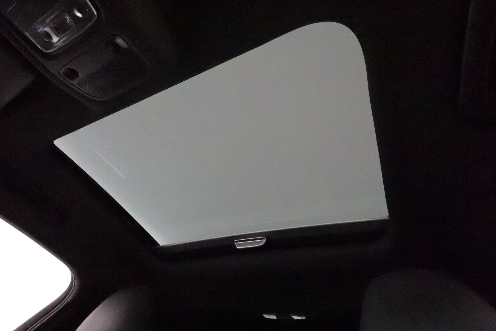 Audi S3 2014 Compact Coupé 2,0 TFSI 221 kW quattro S tronic * Adapt.Vakkari / Timanttinahat / LED / Kattoluukku / Peruutustutkat / Upea! - Kahdet renkaat aluvanteilla / Suomiauto / Hiljattain huollettu! - HULLUT BLACKWEEK JATKOT - KORKOTARJOUS 2,49%