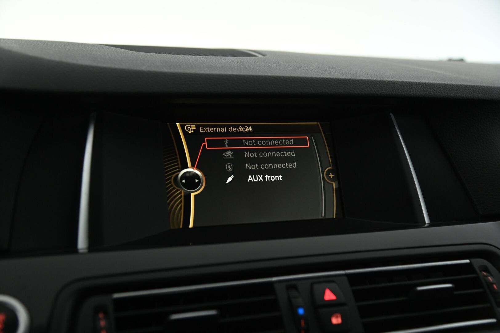BMW 518 2014 F11 Touring 518d TwinPower Turbo A Business Automatic * Myydään huutokaupat.com* - *Suomi-auto / P. Tutkat / Lohko+sis.p / S. Luukku / Xenon*