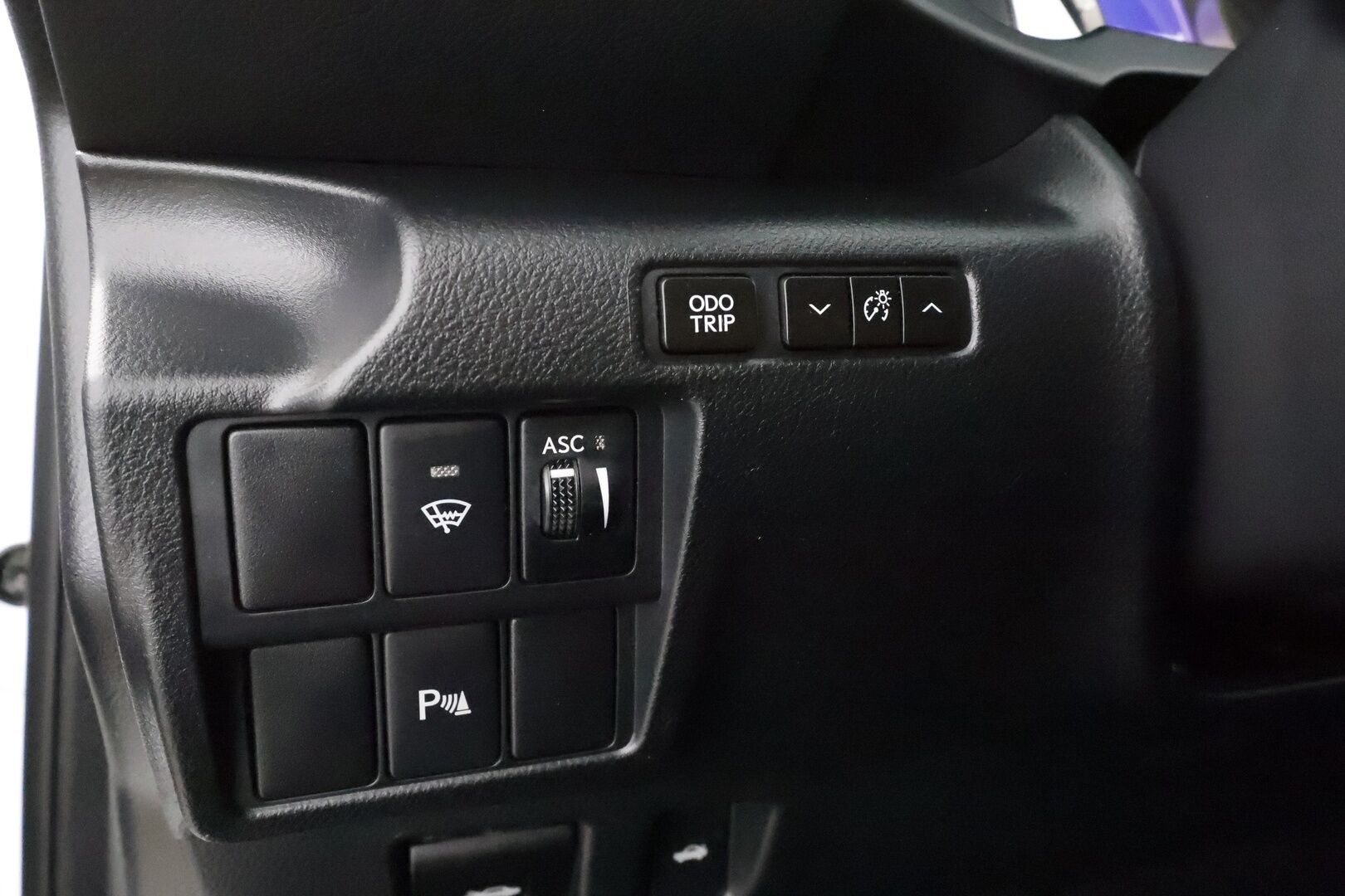 Lexus IS 2013 300h Executive * Suomi-auto / Vakkari / P.tutkat / Xenon / Puolinahat / Lohkolämmitin / KeylessGo * - *2x renkaat&alut*