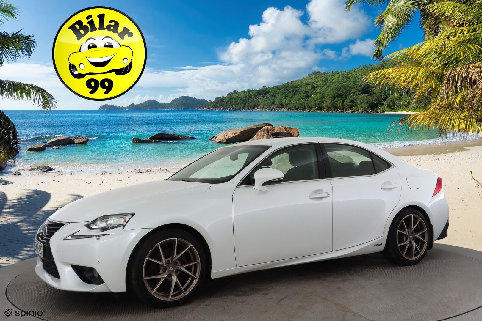 Lexus IS 2013 300h Executive * Suomi-auto / Vakkari / P.tutkat / Xenon / Puolinahat / Lohkolämmitin / KeylessGo * - Kahdet renkaat aluvanteilla / Merkkihuollettu - HULLUT BLACKWEEK JATKOT - KORKOTARJOUS 2,49%