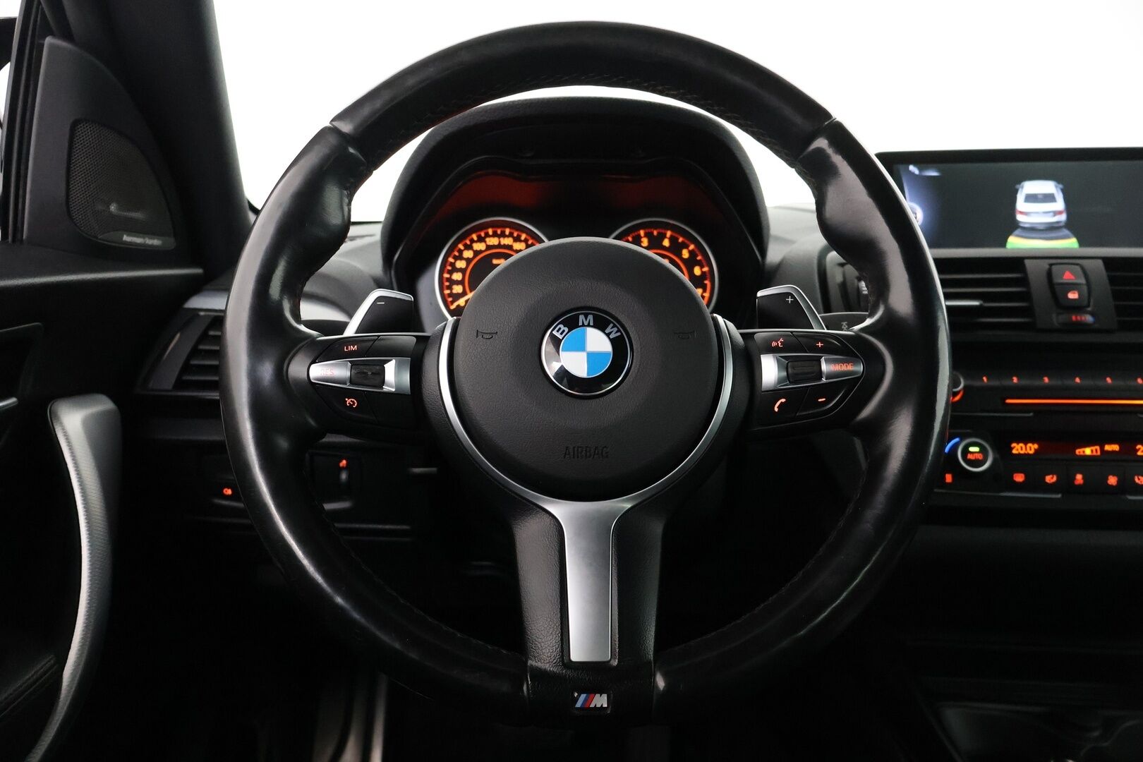 BMW M235I 2014 F22 Coupe A - | H/K | Bixenon | Prof.navi | Adapt.alusta | Nahkasisusta | Ratinlämmitin | Suomi-auto |
