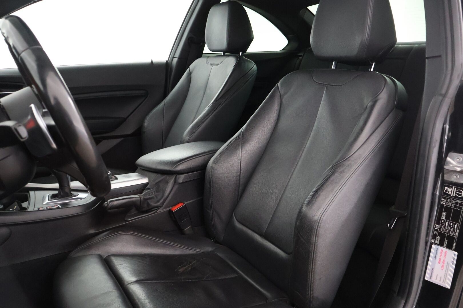 BMW M235I 2014 F22 Coupe A - | H/K | Bixenon | Prof.navi | Adapt.alusta | Nahkasisusta | Ratinlämmitin | Suomi-auto |