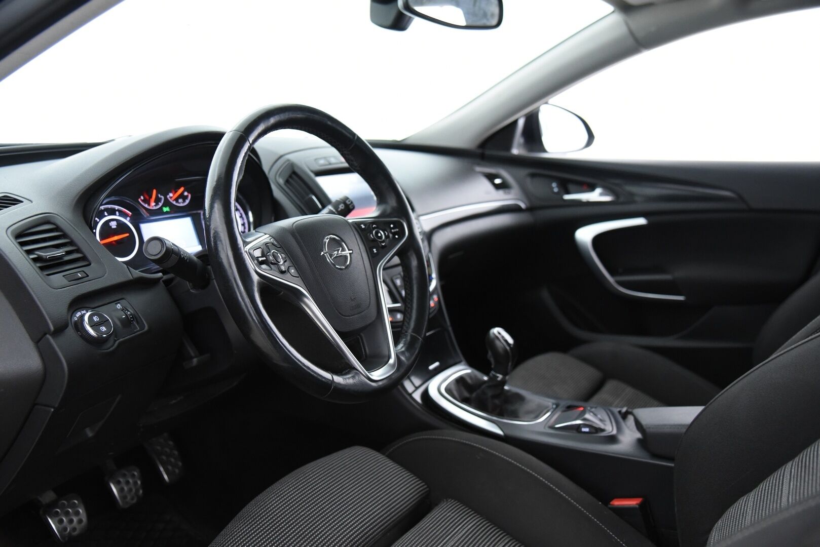 Opel Insignia 2014 Sports Tourer Sport 2,0 CDTI ecoFLEX Start/Stop 103kW MT6 / Myydään Huutokaupat.com:ssa! - Myydään vain Huutokaupat.com:ssa!