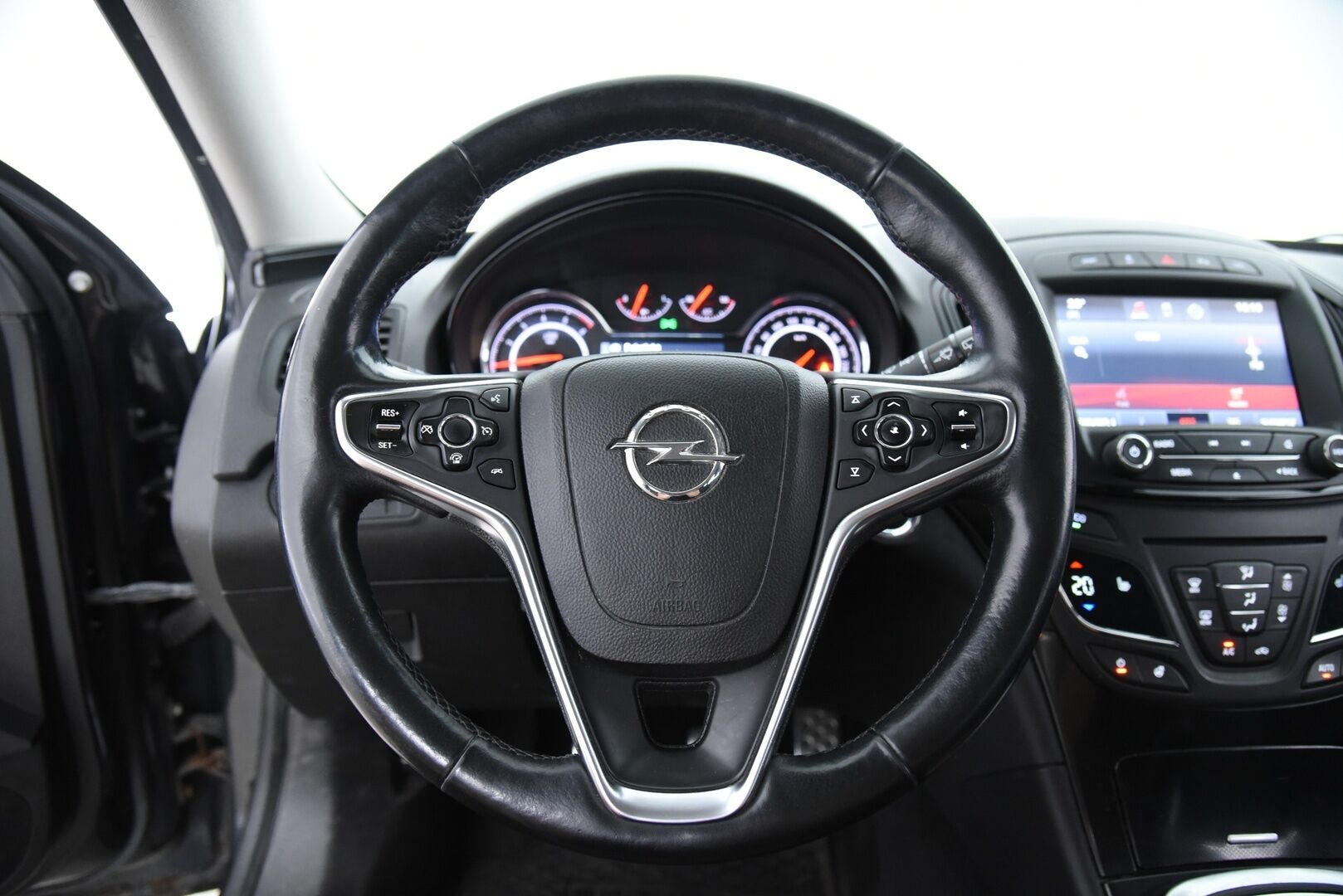 Opel Insignia 2014 Sports Tourer Sport 2,0 CDTI ecoFLEX Start/Stop 103kW MT6 / Myydään Huutokaupat.com:ssa! - Myydään vain Huutokaupat.com:ssa!