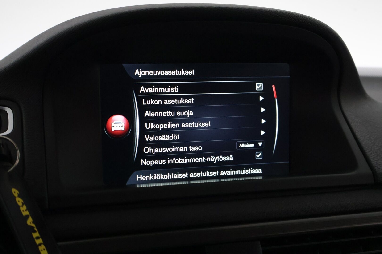 Volvo V70 2015 D4 Business Summum aut * Webasto / Voc / Adapt. Vak / Vetokoukku / Muistipenkki / Nahkasisusta * - * Suomi-auto / Kahdet hyvät renkaat / Leimaa 7/26 saakka *