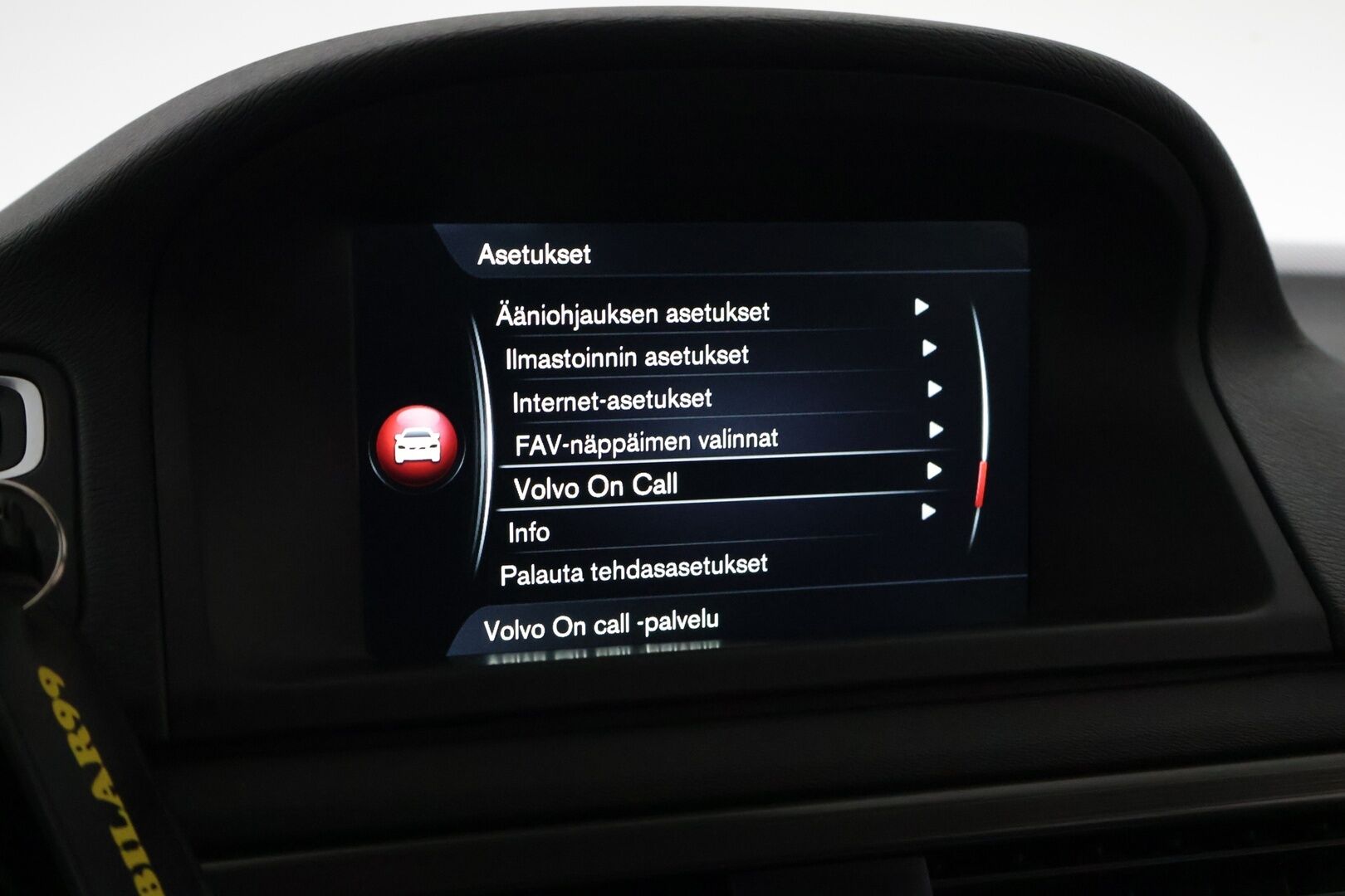 Volvo V70 2015 D4 Business Summum aut * Webasto / Voc / Adapt. Vak / Vetokoukku / Muistipenkki / Nahkasisusta * - * Suomi-auto / Kahdet hyvät renkaat / Leimaa 7/26 saakka *