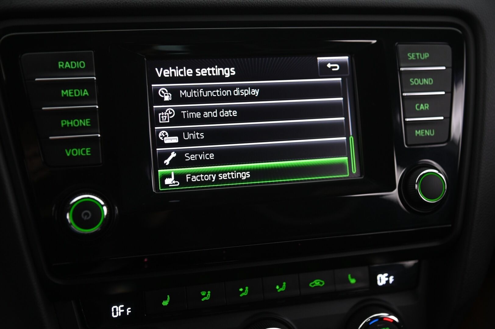Skoda Octavia 2015 Combi 2,0 TDI RS DSG Autom. - ACC | Jakopää juuri tehty! | Suomi-auto | Parkkitutka | Lohko | Isosti huollettu! | 2x renkaat&alumiinivanteet