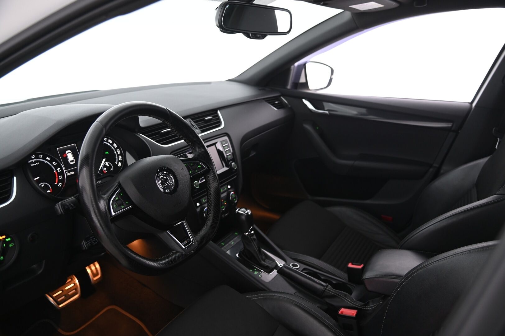 Skoda Octavia 2015 Combi 2,0 TDI RS DSG Autom. - ACC | Jakopää juuri tehty! | Suomi-auto | Parkkitutka | Lohko | Isosti huollettu! | 2x renkaat&alumiinivanteet