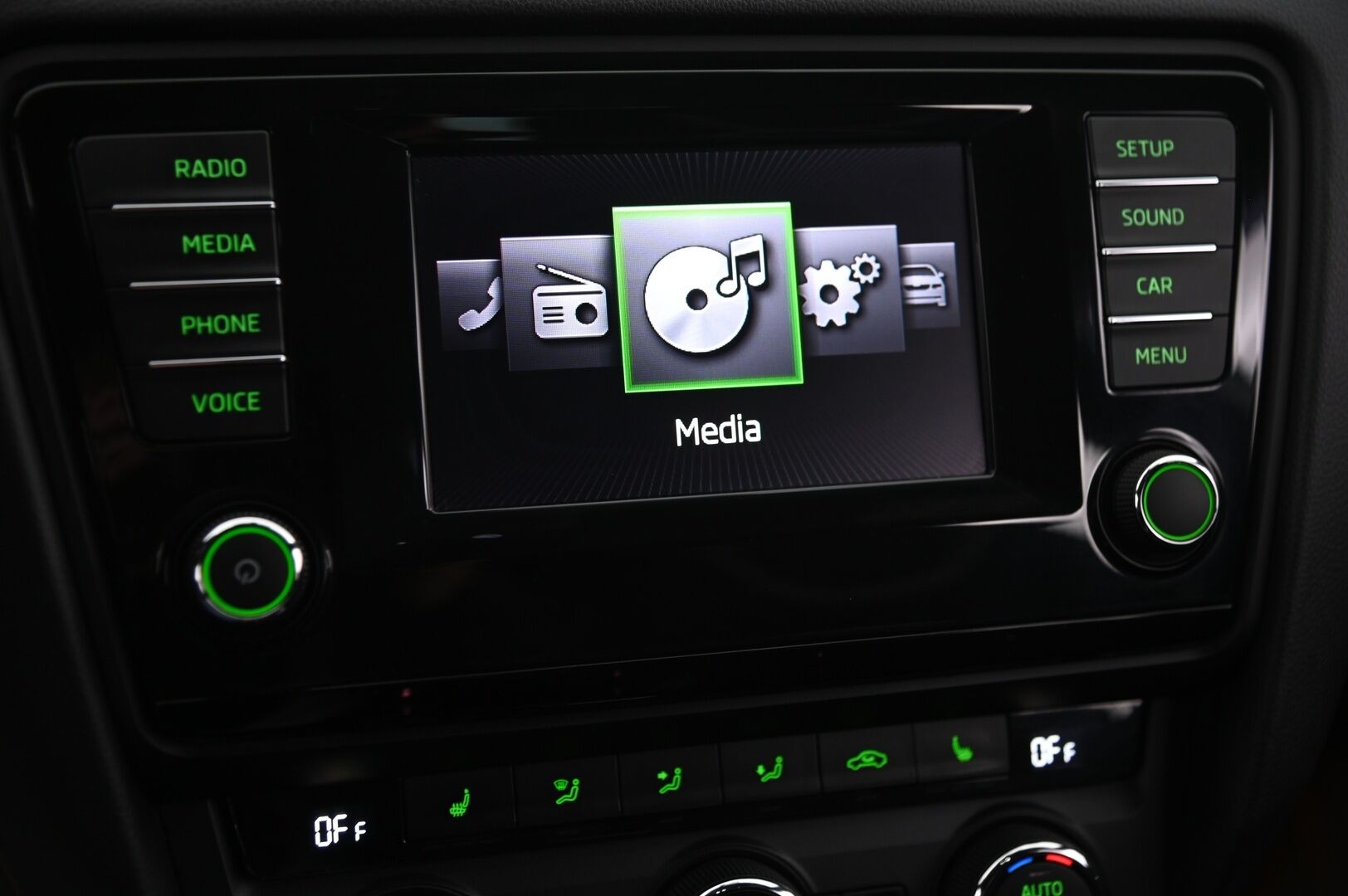 Skoda Octavia 2015 Combi 2,0 TDI RS DSG Autom. - ACC | Jakopää juuri tehty! | Suomi-auto | Parkkitutka | Lohko | Isosti huollettu! | 2x renkaat&alumiinivanteet