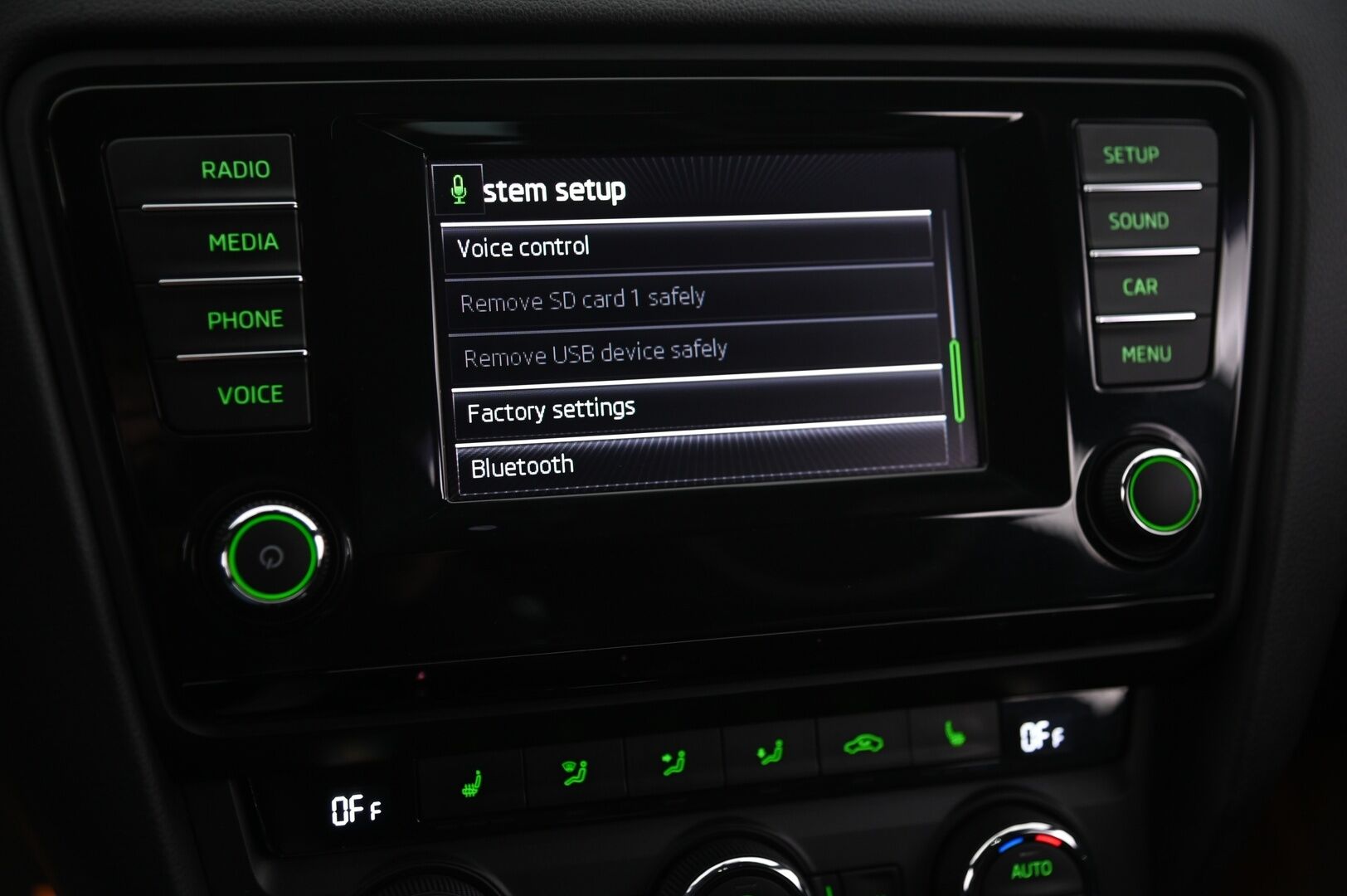 Skoda Octavia 2015 Combi 2,0 TDI RS DSG Autom. - ACC | Jakopää juuri tehty! | Suomi-auto | Parkkitutka | Lohko | Isosti huollettu! | 2x renkaat&alumiinivanteet