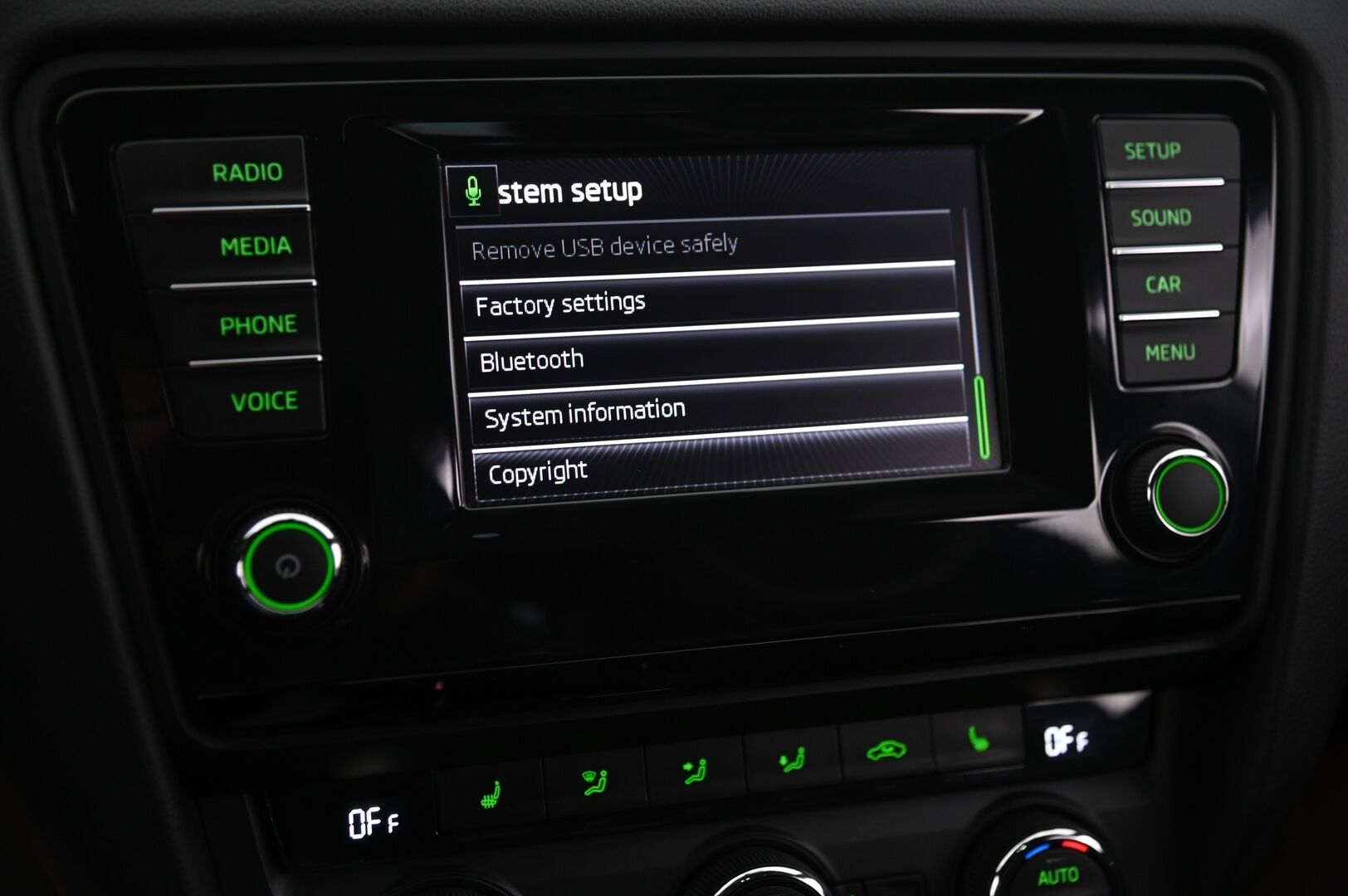Skoda Octavia 2015 Combi 2,0 TDI RS DSG Autom. - ACC | Jakopää juuri tehty! | Suomi-auto | Parkkitutka | Lohko | Isosti huollettu! | 2x renkaat&alumiinivanteet