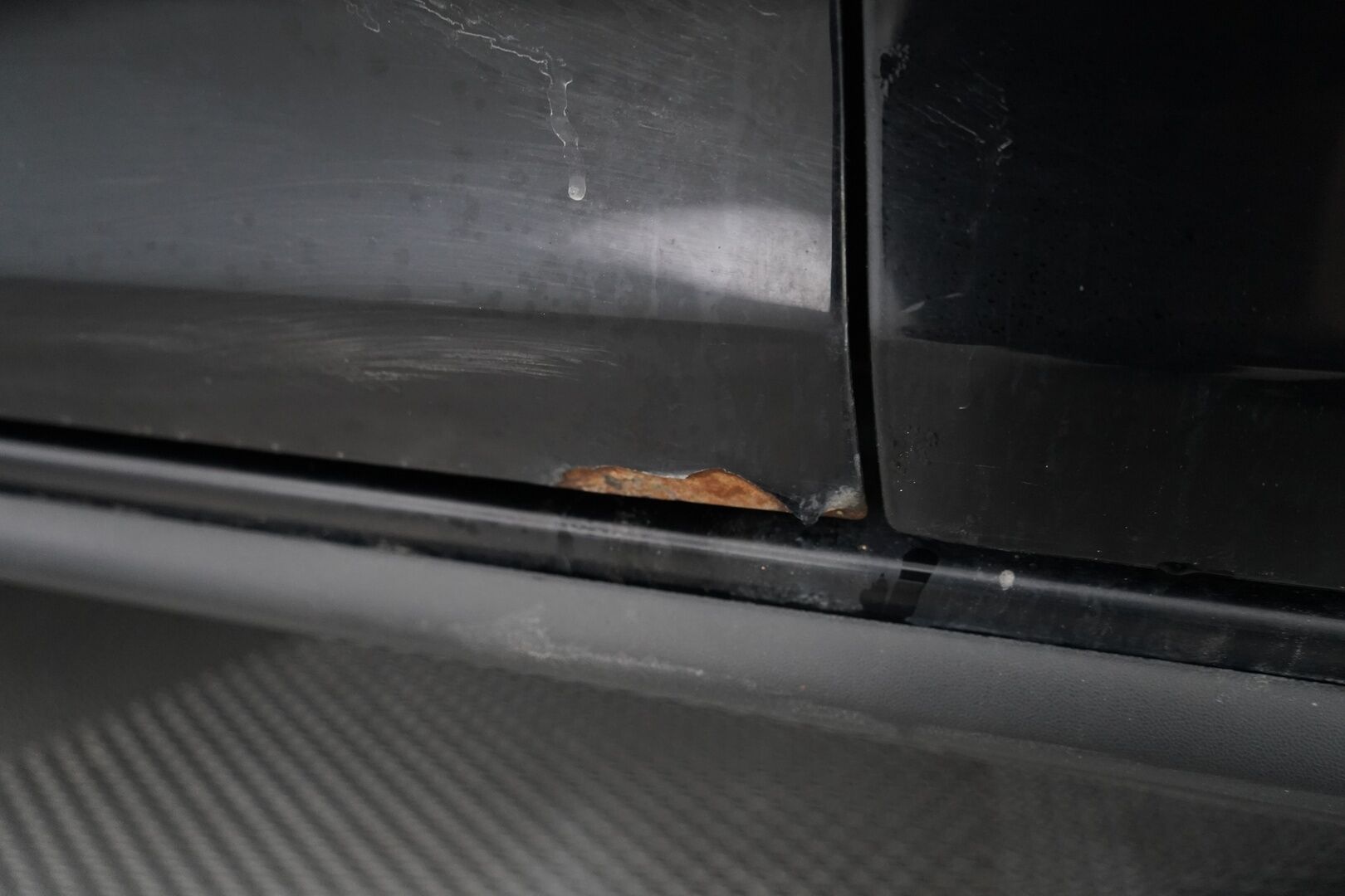 Volkswagen Golf 2011 MYYDÄÄN HUUTOKAUPAT.COM