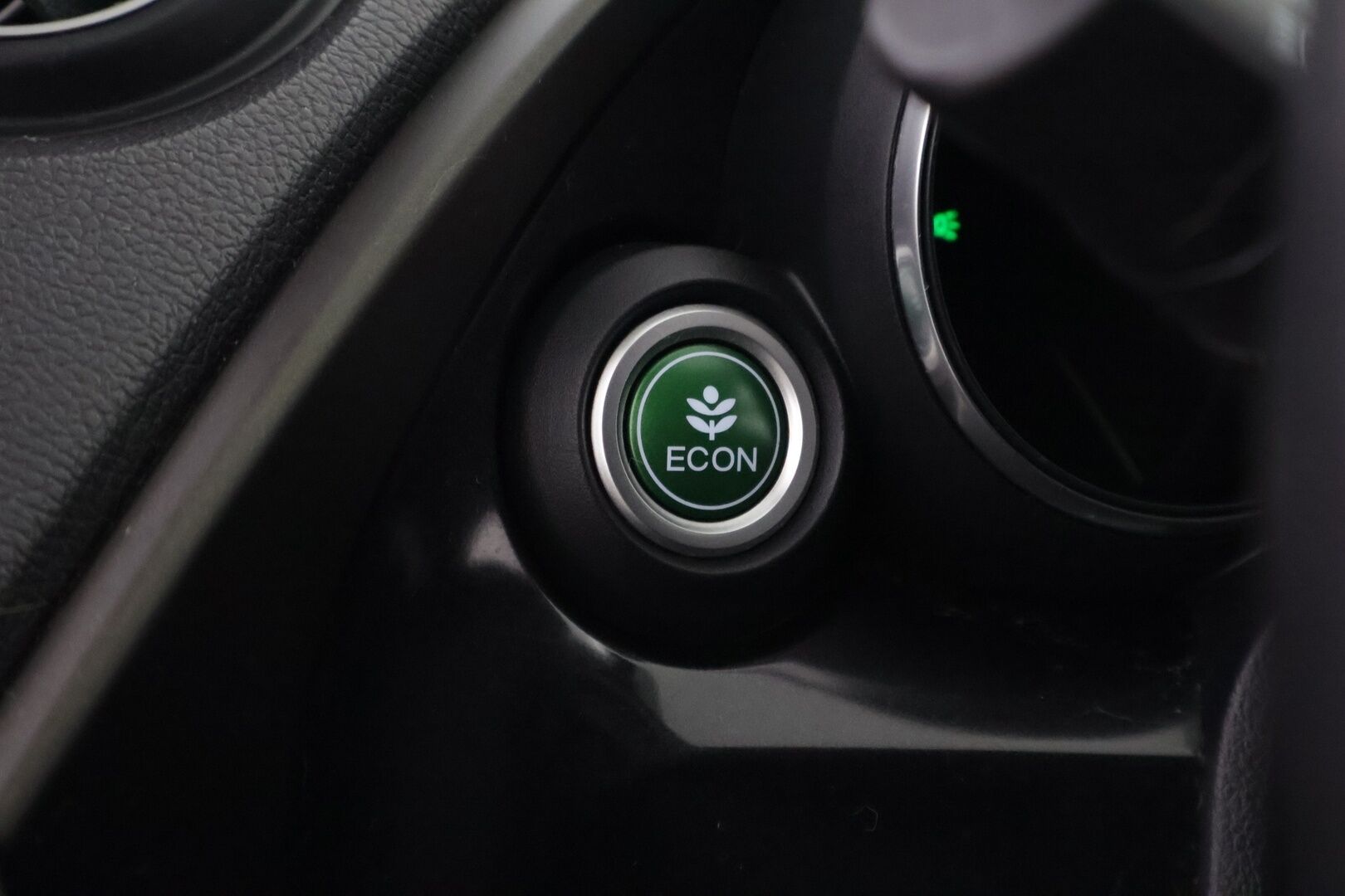 Honda Civic 2014 Tourer 1,8i Lifestyle Business HID * Suomiauto / Peruutuskamera / Vakkari / Lohko&Sisäpistoke / Peruutustutkat / HiFi - Hyvät huollot / 2x Hyvät renkaat / Juuri tullut Tampereelle!