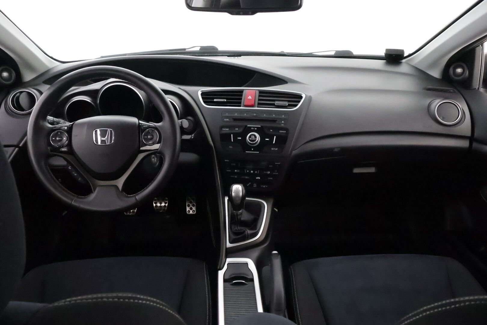 Honda Civic 2014 Tourer 1,8i Lifestyle Business HID * Suomiauto / Peruutuskamera / Vakkari / Lohko&Sisäpistoke / Peruutustutkat / HiFi - Hyvät huollot / 2x Hyvät renkaat / Juuri tullut Tampereelle!