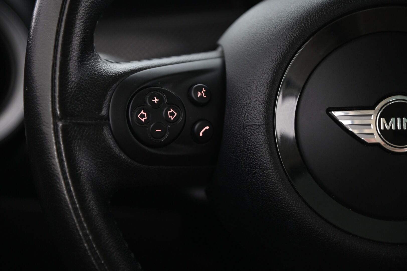 Mini COOPER S 2013 Coupé *Nahkasisusta / Vakkari / Panorama / Lohko* - Vähän ajettu / Juuri katsastettu! / 2xrenkaat*