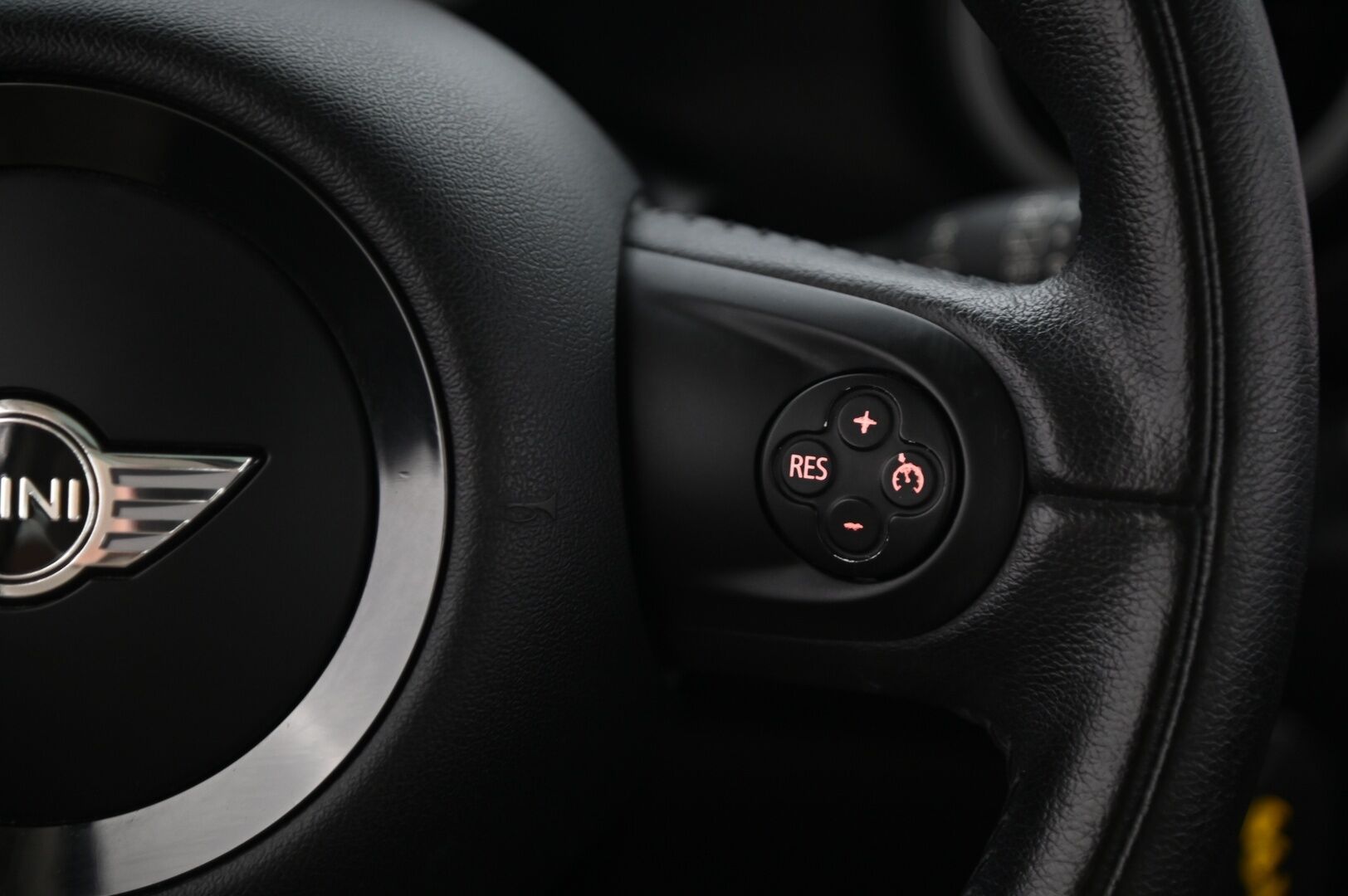 Mini COOPER S 2013 Coupé *Nahkasisusta / Vakkari / Panorama / Lohko* - Vähän ajettu / Juuri katsastettu! / 2xrenkaat*
