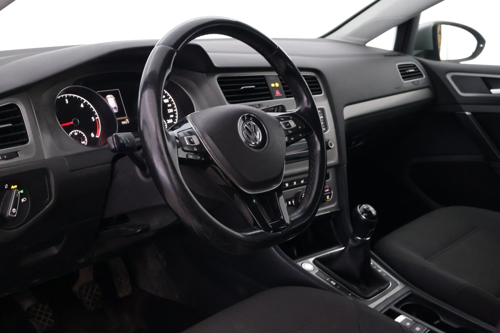 Volkswagen Golf 2014 Variant Comfortline 2,0 TDI 110 kW (150 hv) BlueMotion Technology - YritysOutlet - Myydään vain yrityksille - | Acc | Koukku | Webasto | Tutkat |