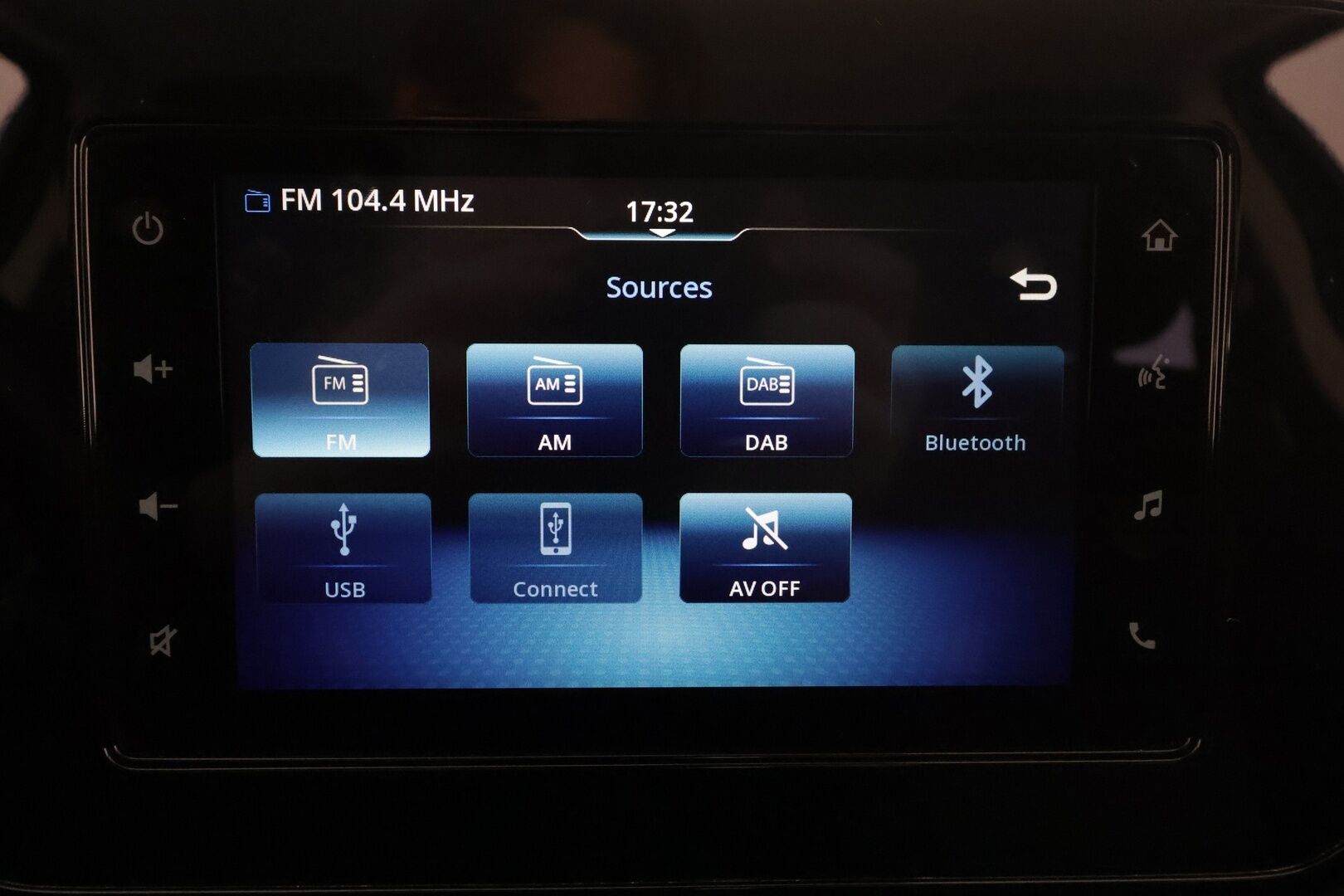 Suzuki S-Cross 2022 1,4 BOOSTERJET 4WD GL+ 6AT HYBRID * Webasto / ACC / P.kamera / LED / Koukku * - Suomi-auto / Kahdet renkaat aluvanteilla / Merkkihuollettu - HULLUT JOULUT KORKOTARJOUS 2,49% 