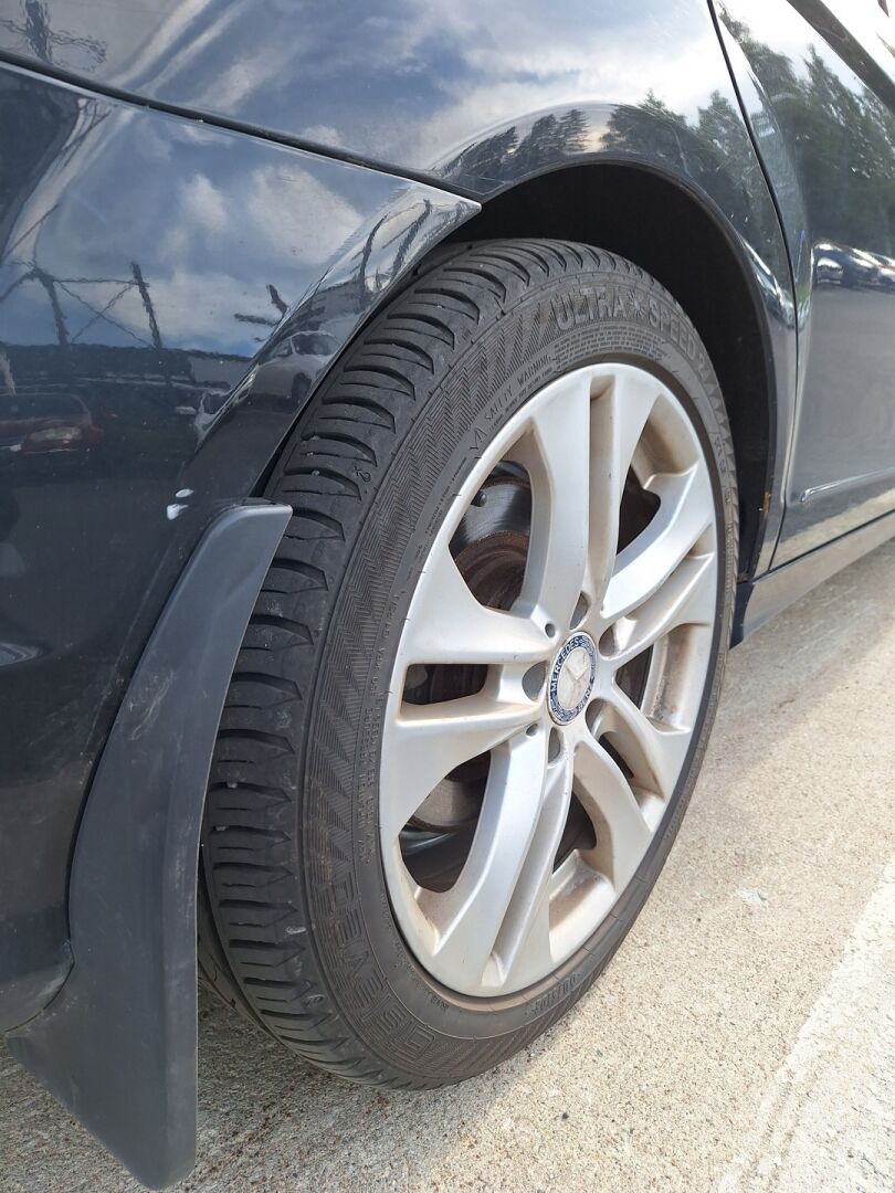 Mercedes-Benz C 2011 300 CDI 4MATIC - YritysOutlet - Myydään vain yrityksille - | Harman&Kardon | Tutkat | Panorama | Lohko | Vakkari | ILS Xenon | Nahkasisusta | S-Luukku |