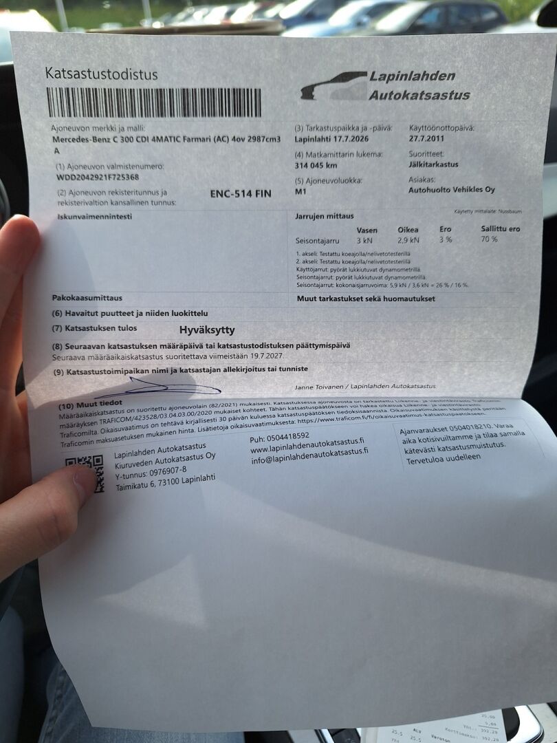 Mercedes-Benz C 2011 300 CDI 4MATIC - YritysOutlet - Myydään vain yrityksille - | Harman&Kardon | Tutkat | Panorama | Lohko | Vakkari | ILS Xenon | Nahkasisusta | S-Luukku |